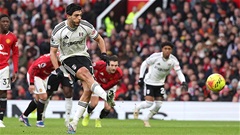 Raul Jimenez phá kỷ lục của Yaya Toure